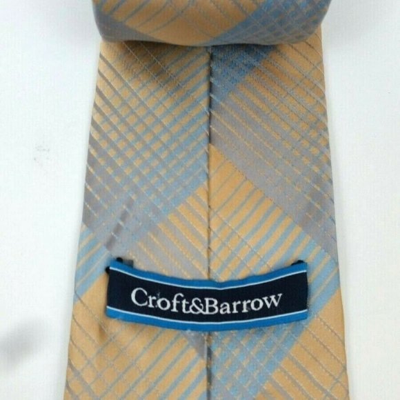 Croft and Barrow Blue Gold Geometric  Silk Tie - Picture 4 of 4